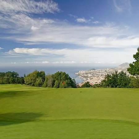 아파트 Luxury One Bedroom Palheiro Village By Madeira *