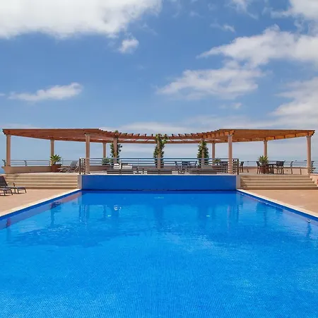 Luxury One Bedroom Palheiro Village By Madeira *