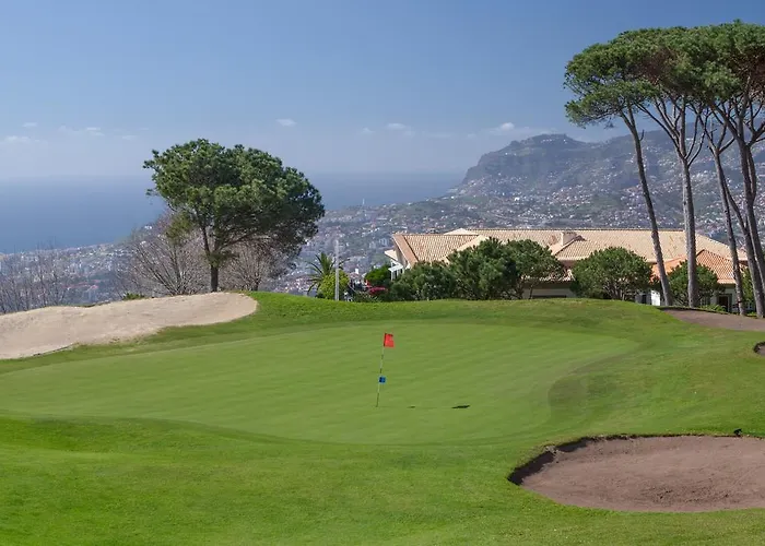 Luxury One Bedroom Palheiro Village By Madeira Apartment
