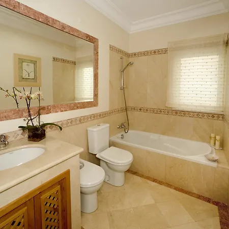 شقة Luxury One Bedroom Palheiro Village By Madeira